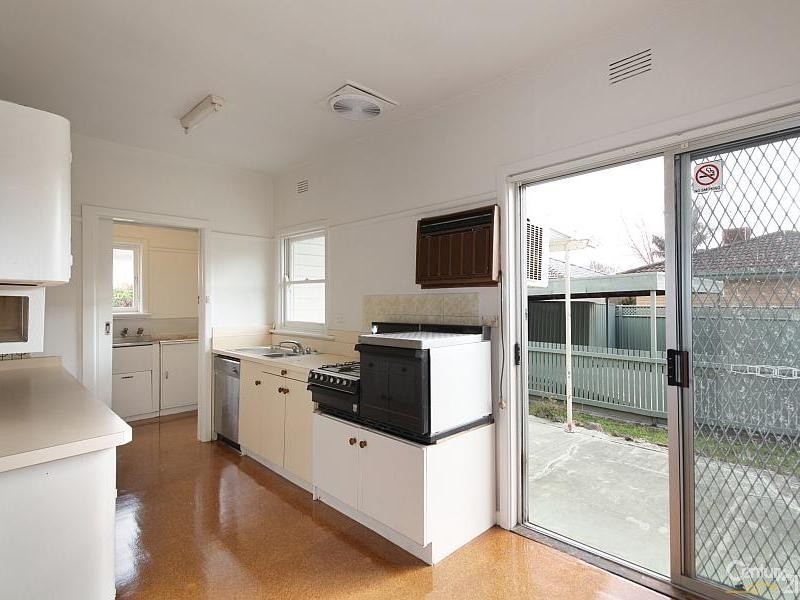 1/15 Latham Street, Bentleigh East VIC 3165