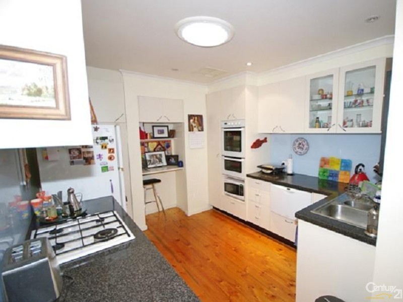 2/7 Howe Street, Murrumbeena VIC 3163