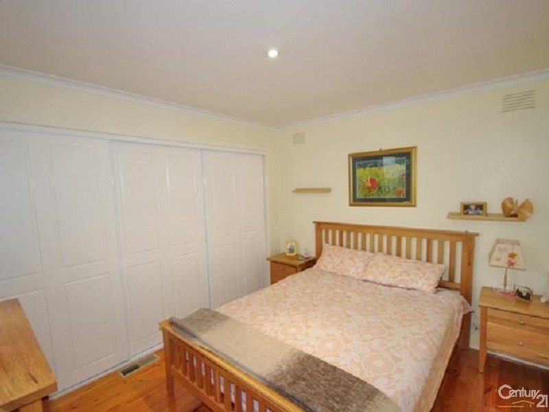 2/7 Howe Street, Murrumbeena VIC 3163