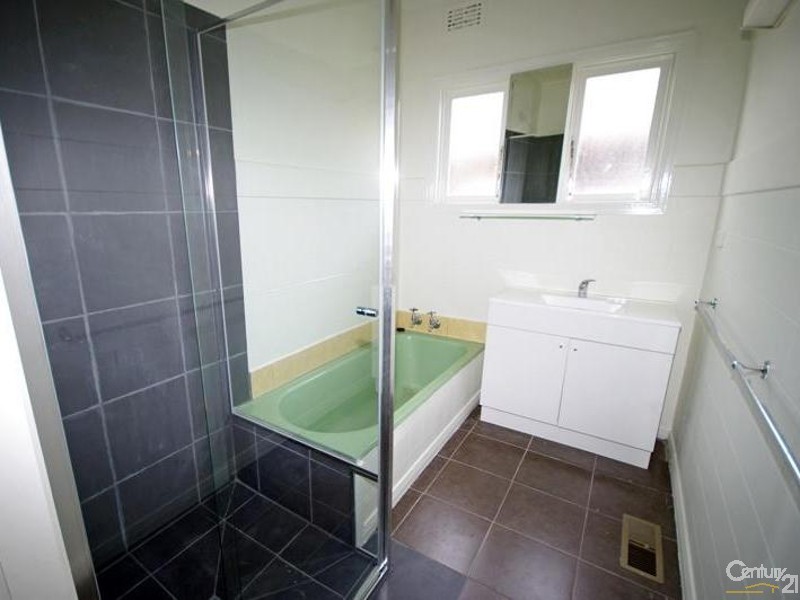 12 Dromana Avenue, Bentleigh East VIC 3165