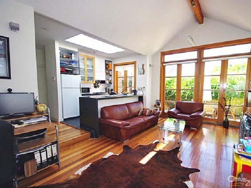 9A  Pell Street, Bentleigh East VIC 3165