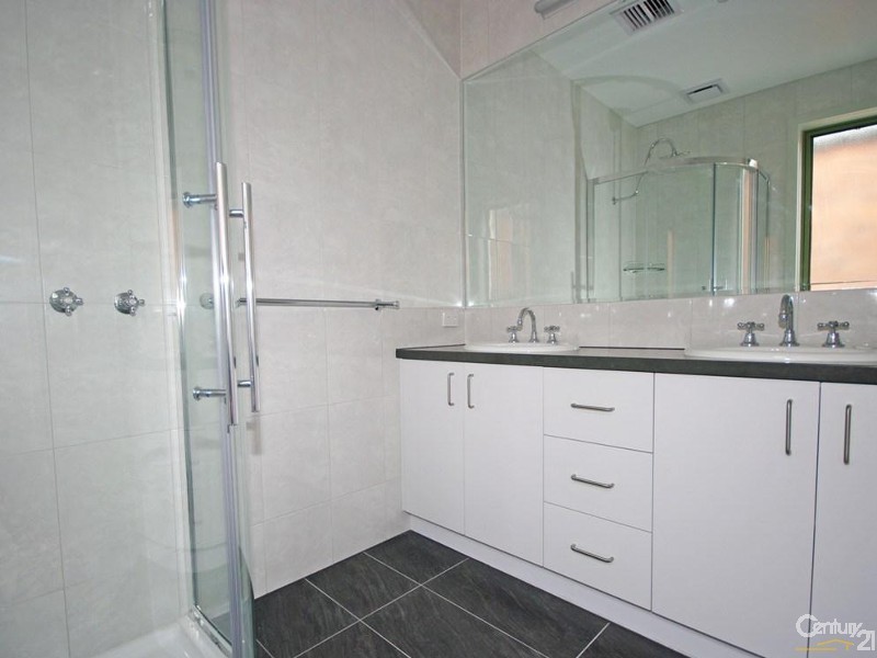 46 Gladwyn Avenue, Bentleigh East VIC 3165