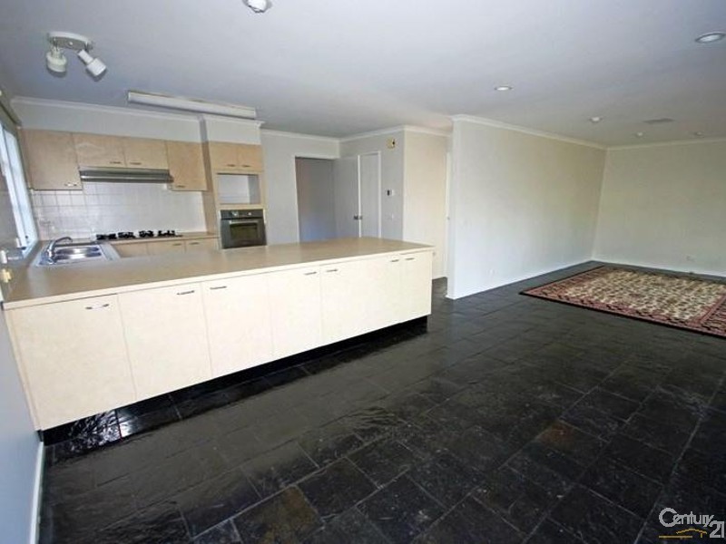 38 Clee Street, Mckinnon VIC 3204