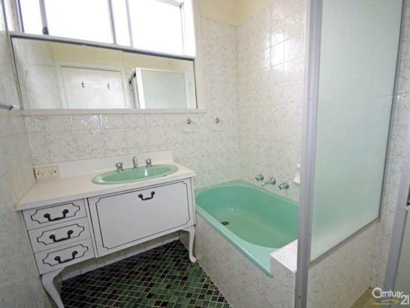 23 Hutchinson Street, Bentleigh VIC 3204