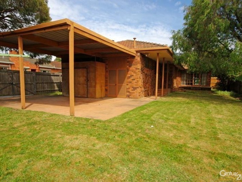 20 Wild Cherry Road, Carnegie VIC 3163