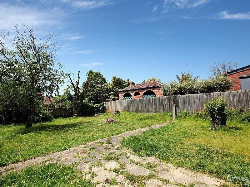 27 Beatrice Street, Glen Iris VIC 3146