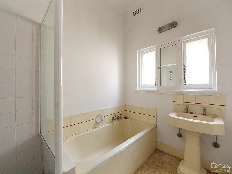 27 Beatrice Street, Glen Iris VIC 3146