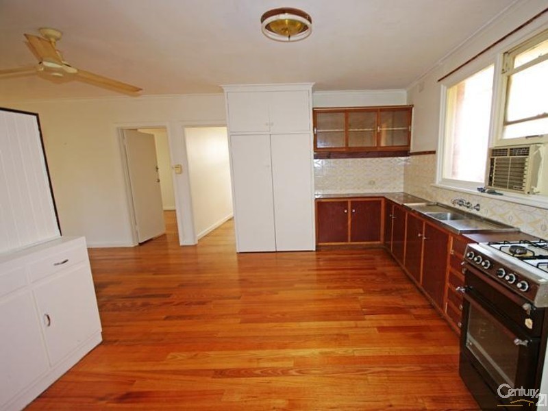 40A Station Avenue, Mckinnon VIC 3204