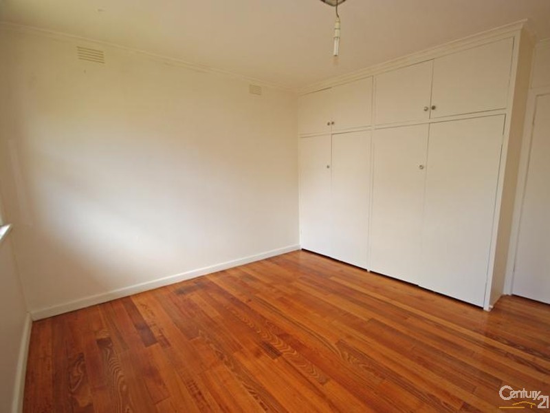 40A Station Avenue, Mckinnon VIC 3204