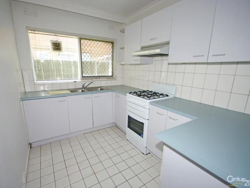 4/264 Neerim Road, Carnegie VIC 3163