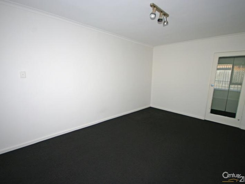 4/264 Neerim Road, Carnegie VIC 3163