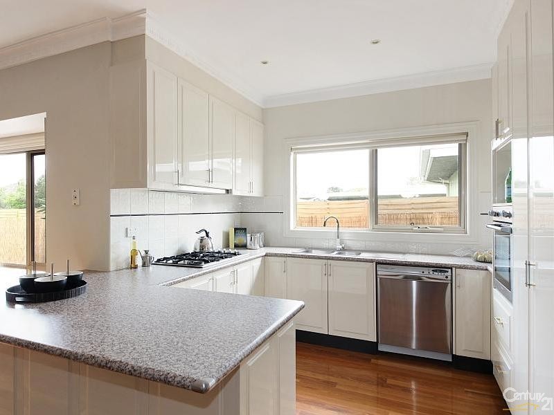 2/19 Milford Street, Bentleigh East VIC 3165