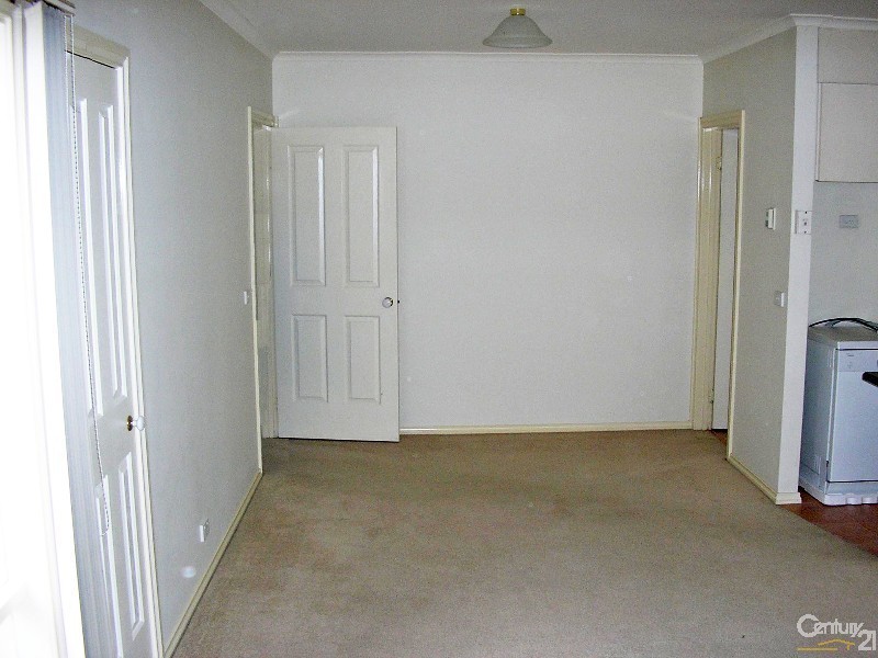 3/4 Katoomba Street, Hampton East VIC 3188