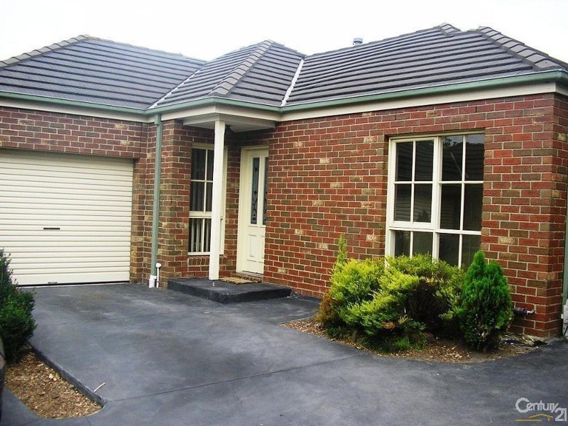 3/4 Katoomba Street, Hampton East VIC 3188