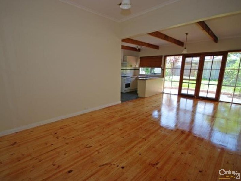 39 Carlton Street, Mckinnon VIC 3204