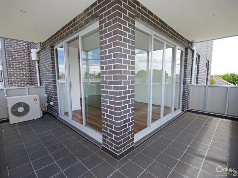 111/1 Mackie Road, Bentleigh East VIC 3165