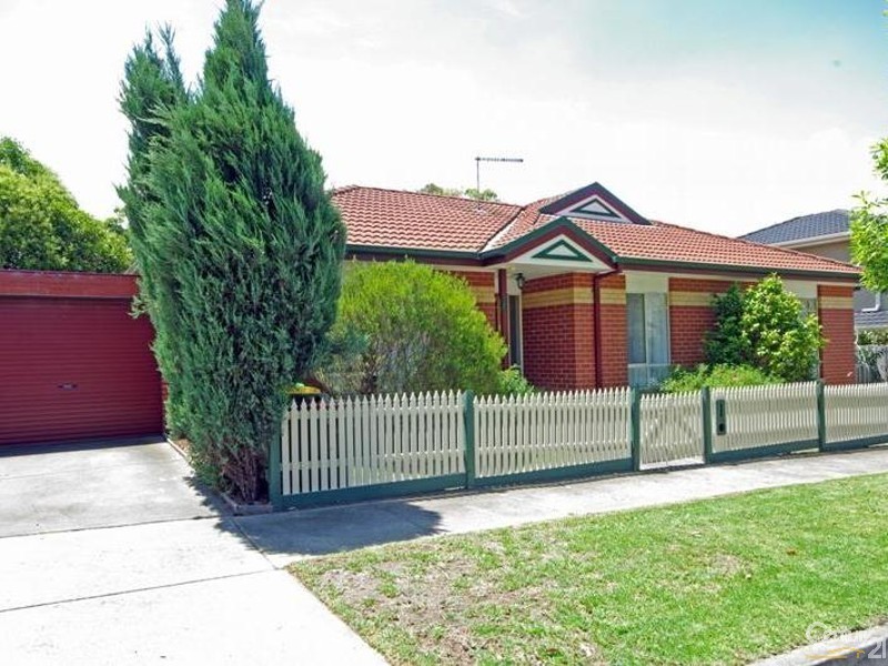 2/28 Murrong Avenue, Bentleigh East VIC 3165