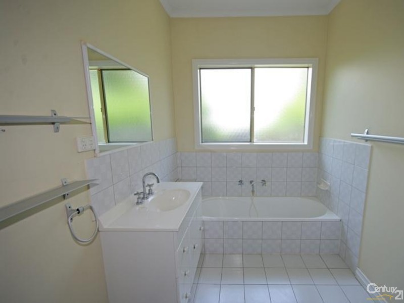 2/28 Murrong Avenue, Bentleigh East VIC 3165