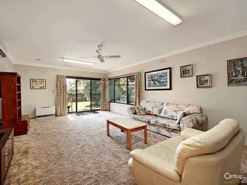 39 Bethell Street, Ormond VIC 3204