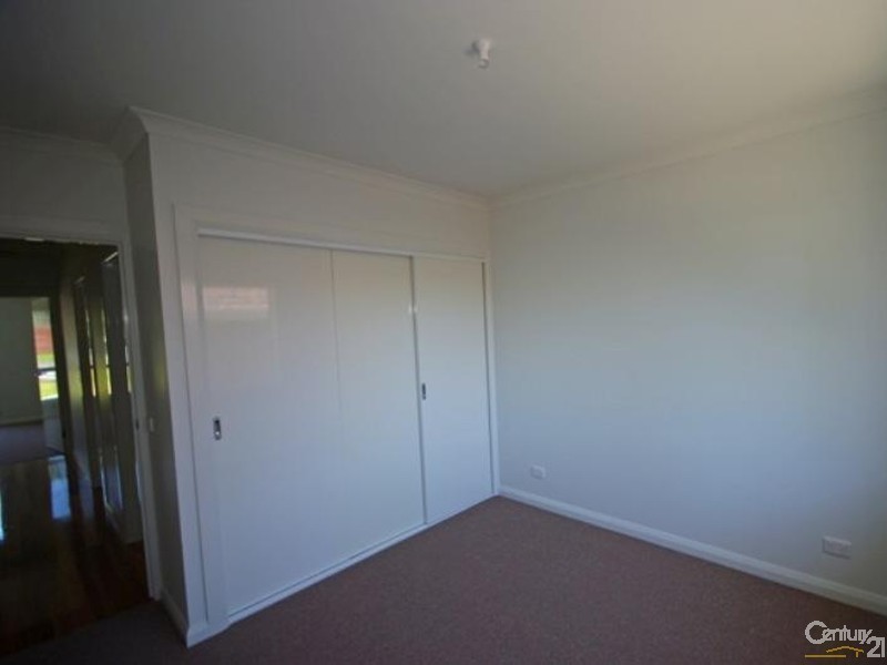 1/5 Latham Street, Bentleigh East VIC 3165