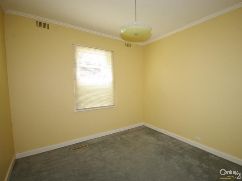 14 Blackshaw Street, Ormond VIC 3204