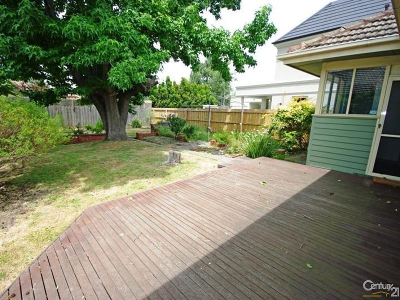 14 Blackshaw Street, Ormond VIC 3204