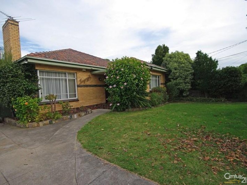 18 Wavell Street, Mckinnon VIC 3204