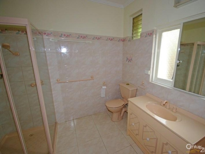 18 Wavell Street, Mckinnon VIC 3204