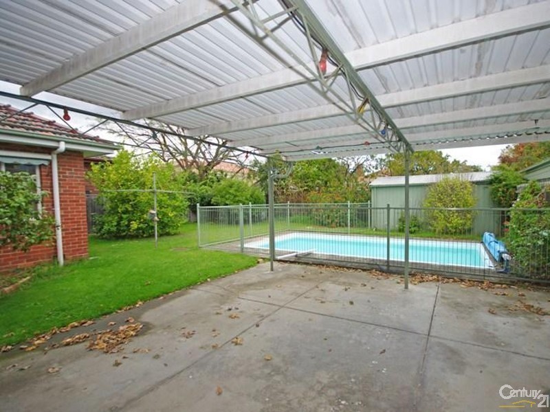 20 McLean Avenue, Bentleigh VIC 3204
