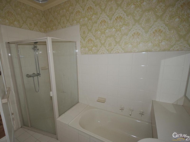 20 McLean Avenue, Bentleigh VIC 3204