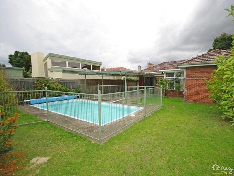 20 McLean Avenue, Bentleigh VIC 3204