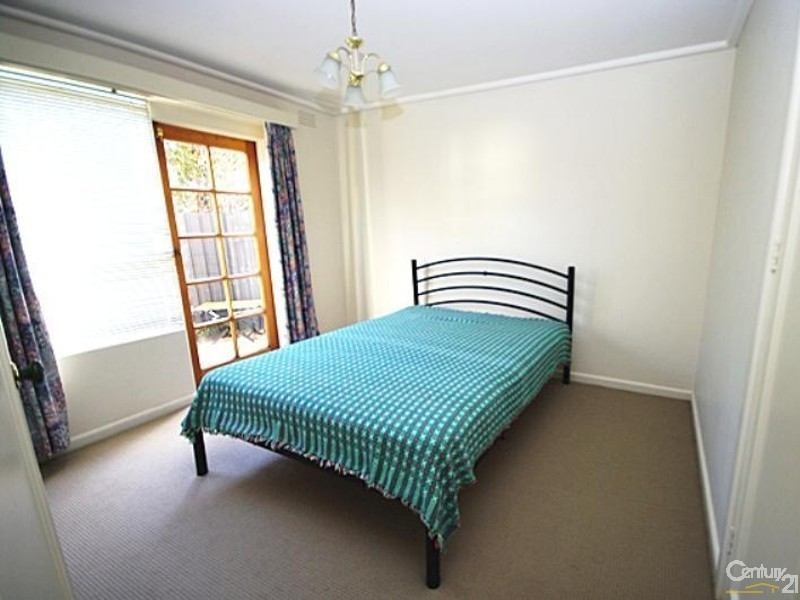 2/16 Marara Road, Caulfield South VIC 3162