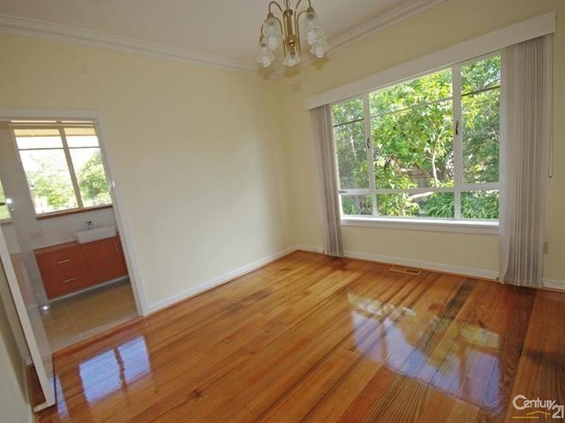 26 Park Crescent, Bentleigh VIC 3204