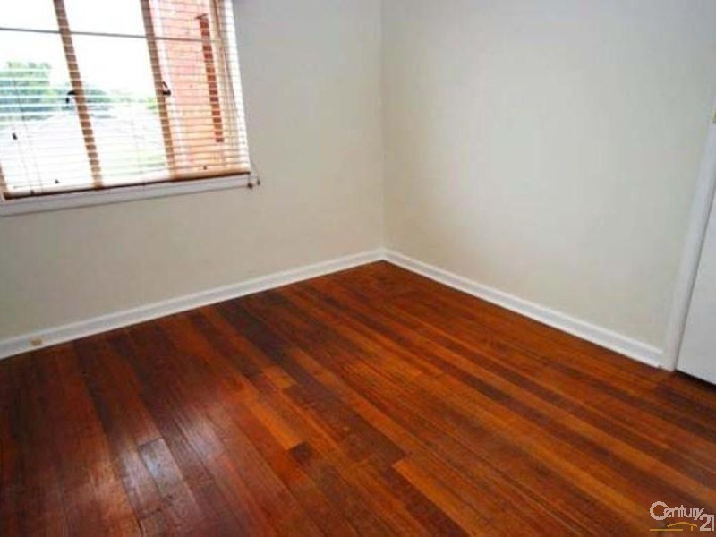 REAR 217 Tucker Road, Mckinnon VIC 3204