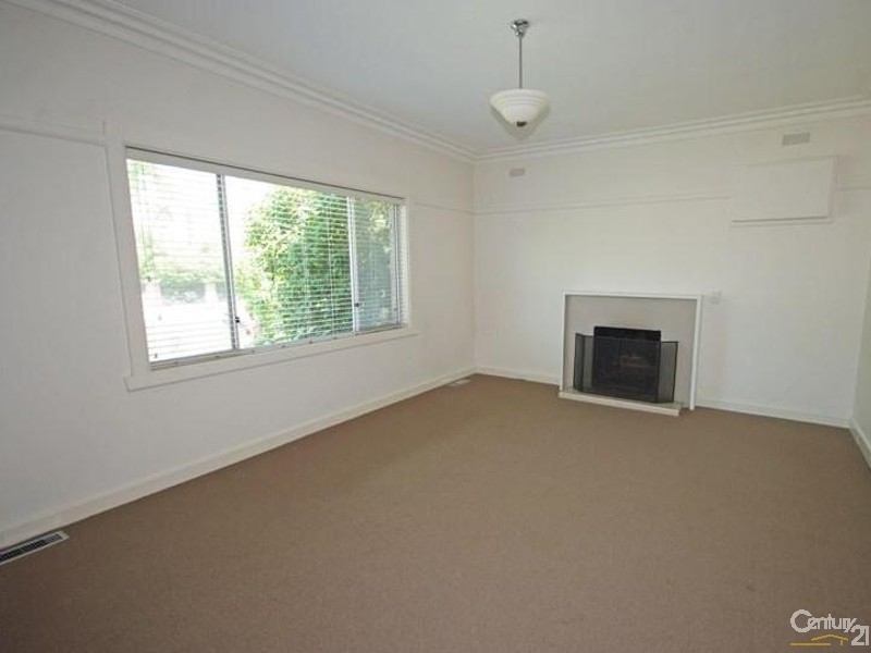 2 Florence Street, Ormond VIC 3204