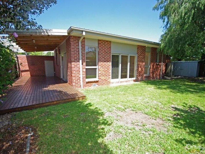 2 Florence Street, Ormond VIC 3204