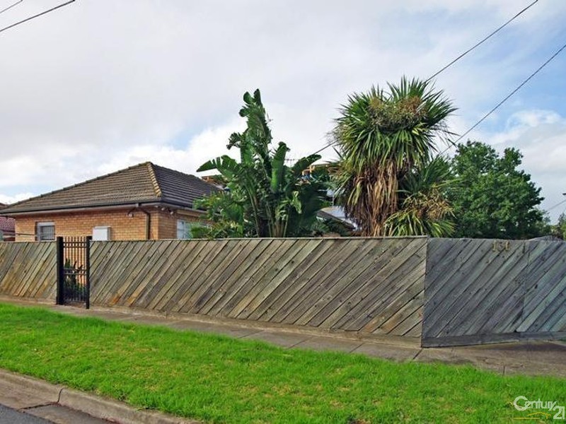 136 East Boundary Road, Bentleigh East VIC 3165