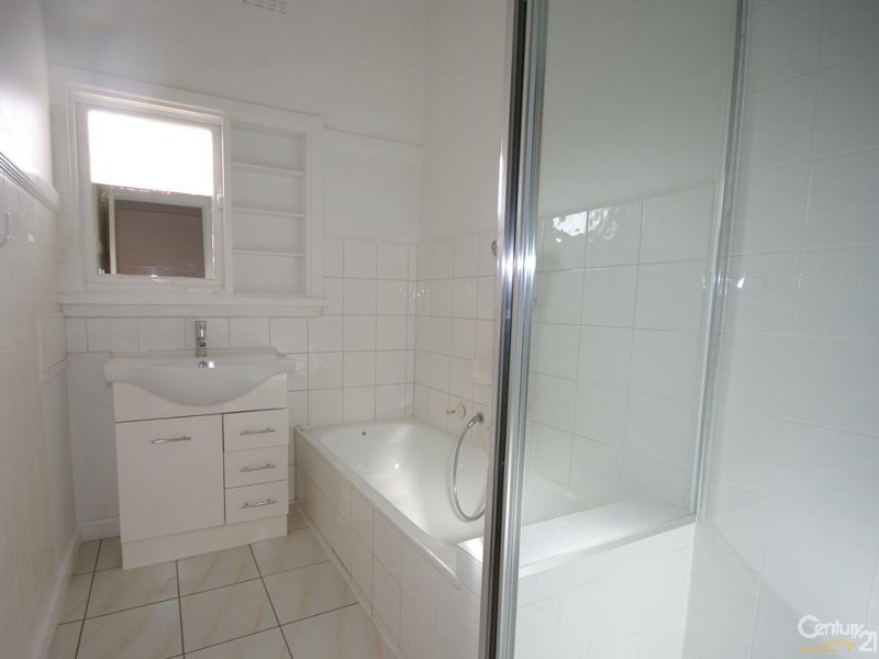 136 East Boundary Road, Bentleigh East VIC 3165