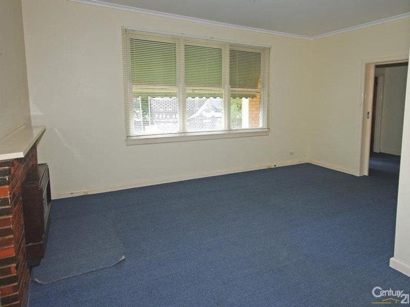 8 Neville Street, Bentleigh East VIC 3165