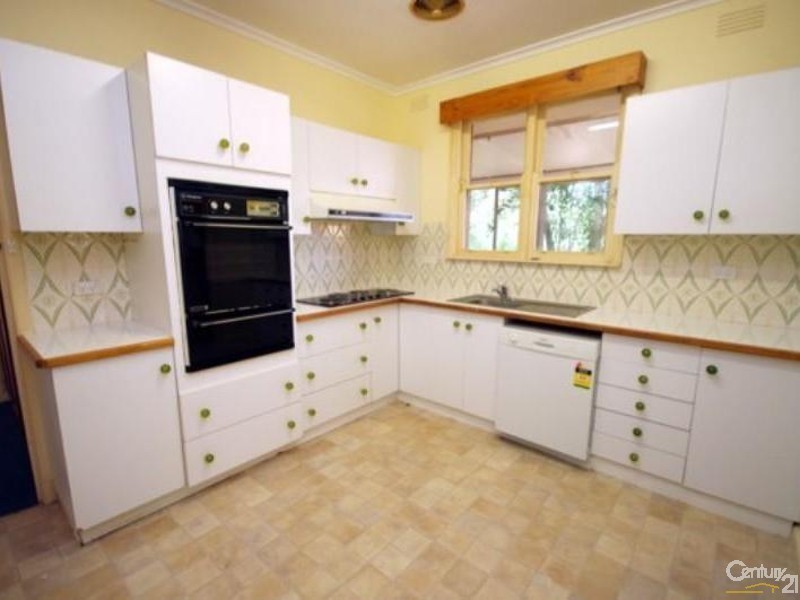 8 Neville Street, Bentleigh East VIC 3165