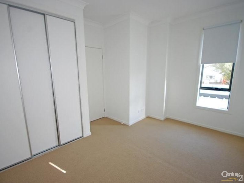 1/2 Jasper Road, Bentleigh VIC 3204