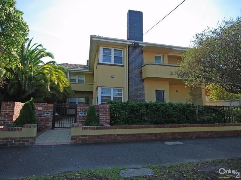 2/62 York Street, St Kilda West VIC 3182