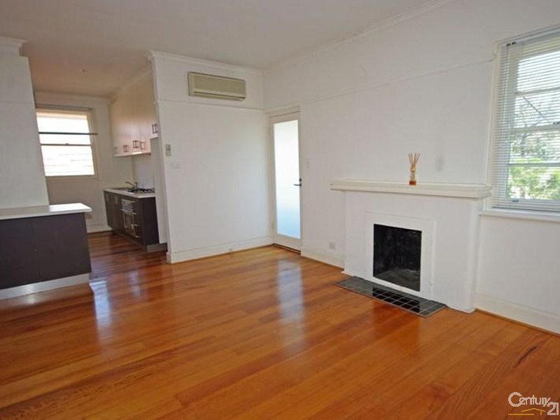 2/62 York Street, St Kilda West VIC 3182