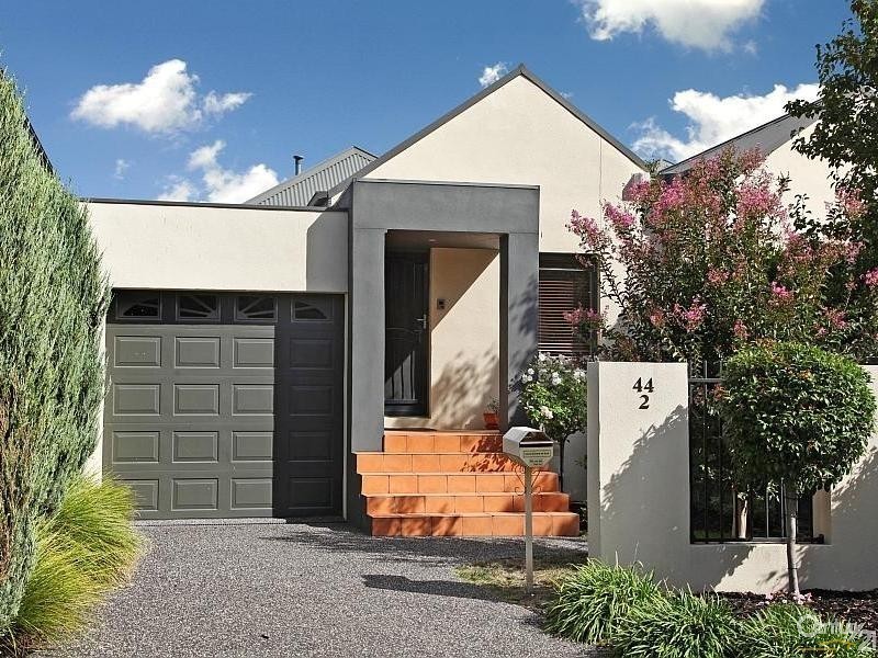 2/44 Lindsay Street, Mckinnon VIC 3204