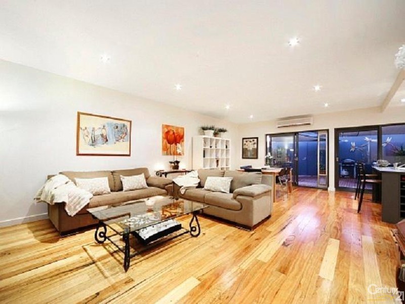 2/75A Tucker Road, Bentleigh VIC 3204