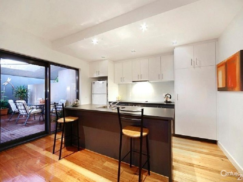 2/75A Tucker Road, Bentleigh VIC 3204