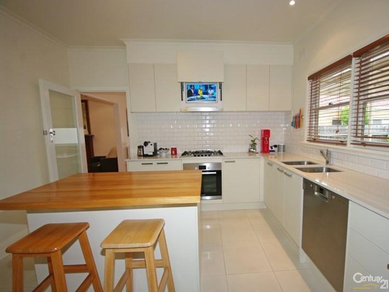 1/58 Barrington Street, Bentleigh East VIC 3165