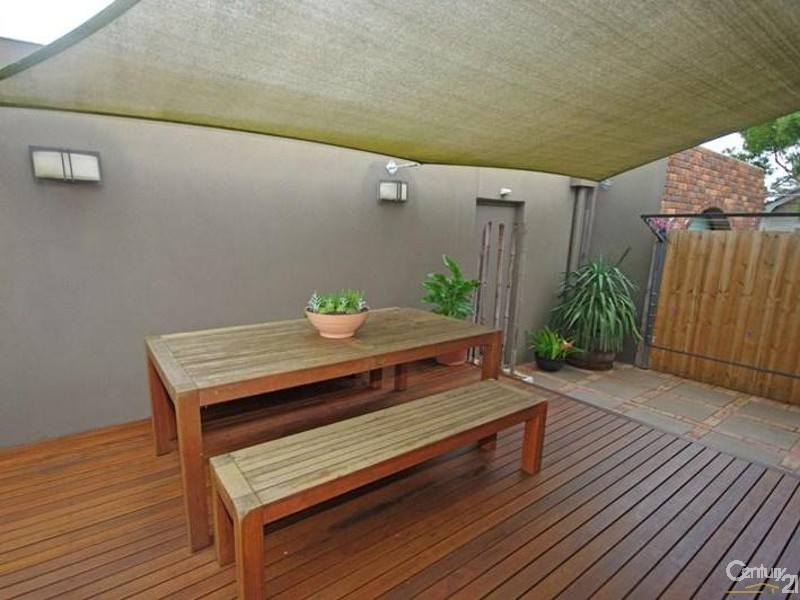 1/58 Barrington Street, Bentleigh East VIC 3165