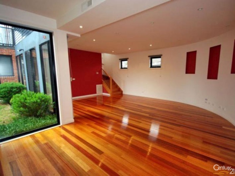 31 Gnarwyn Road, Carnegie VIC 3163