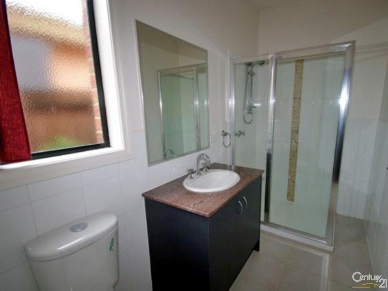 31 Gnarwyn Road, Carnegie VIC 3163